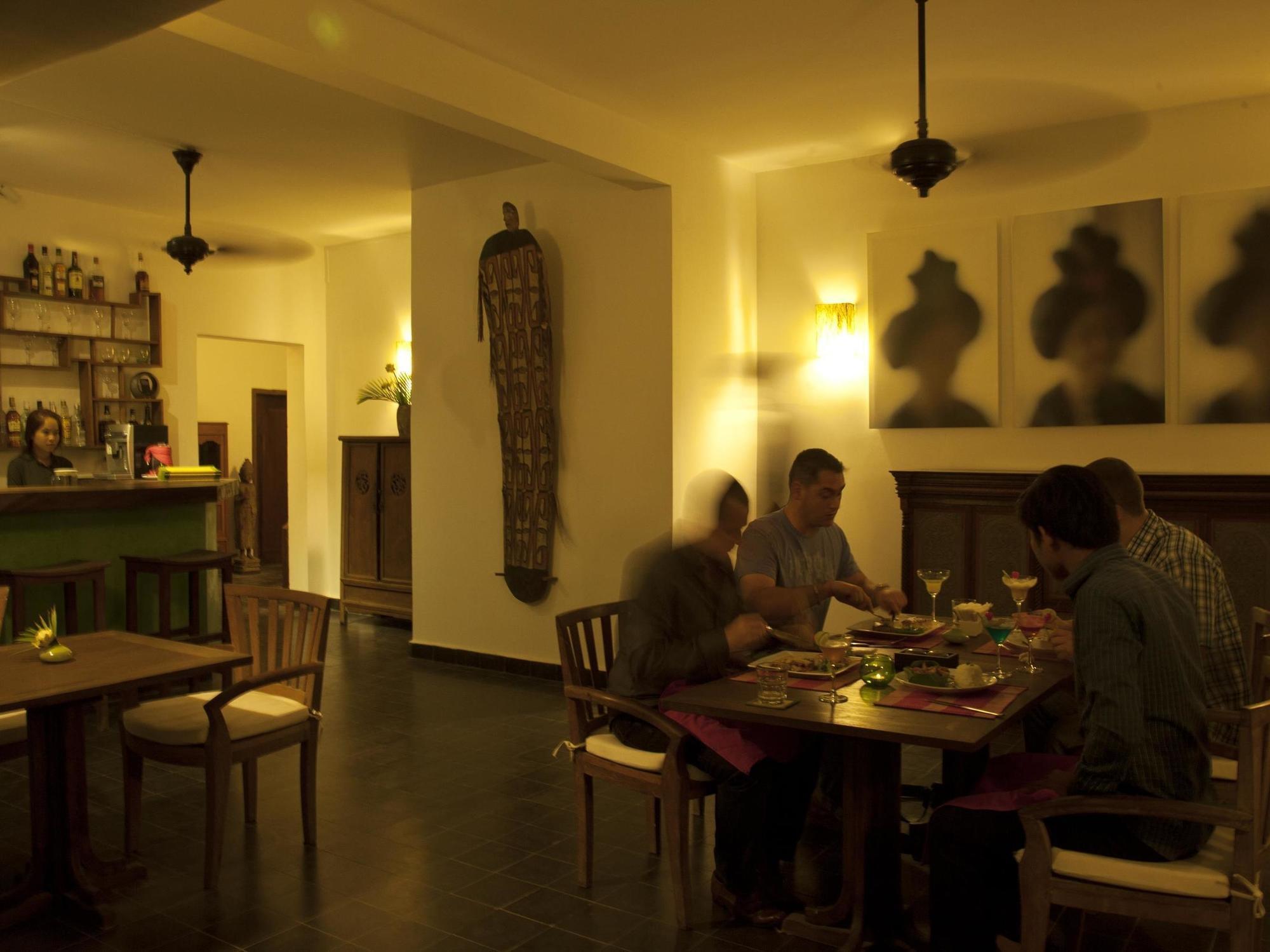 Samsara Villa Пномпень Экстерьер фото